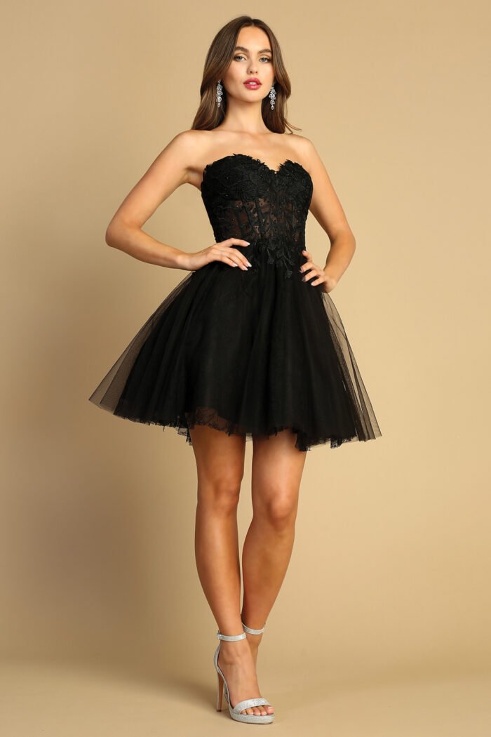APPLIQUE SHORT SWEETHEART TULLE DRESS